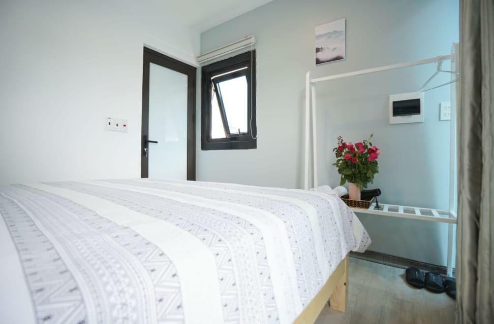 Almor Hostel With Pool In Right Center Ha Long Exterior foto
